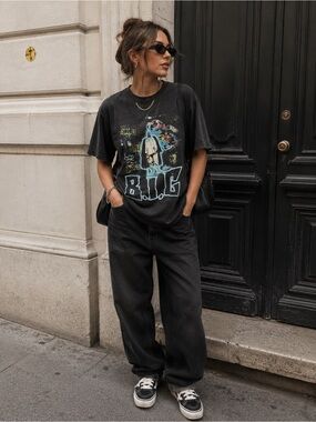 The notorious B.I.G Black Big Graphic Tee unisex size medium
